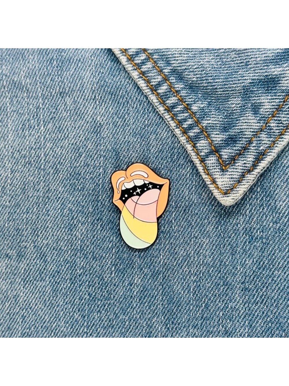 ⭐Enamel Pin Pastel Lips & Stars Design - Rainbow tongue enamel Brooch New